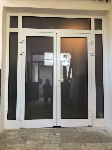 Výmena interiérovej zasklenej steny podporované z rozpočtu Prešovského samosprávneho kraja